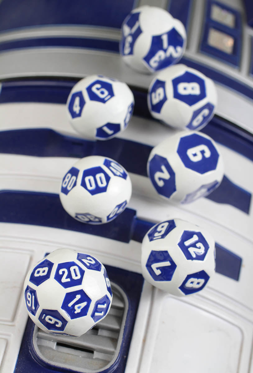 Droid Support 7-Piece Metal Dice Set